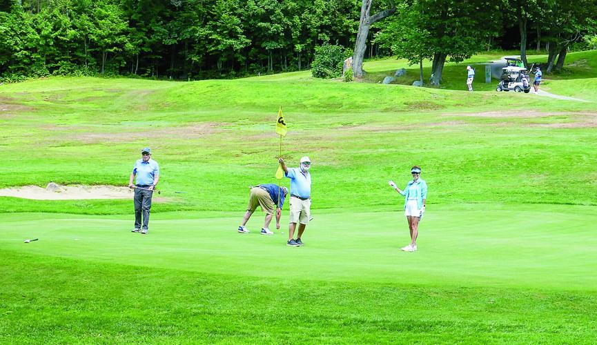 Golf Column - White Mountain Seniors - four on the green