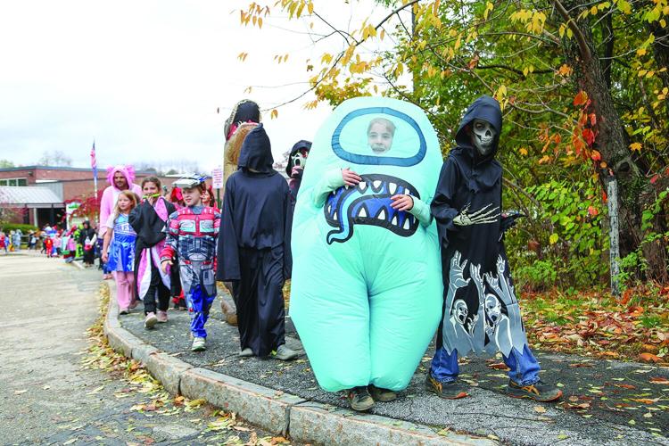 10-31-25 Halloween Parade sidewalk wider