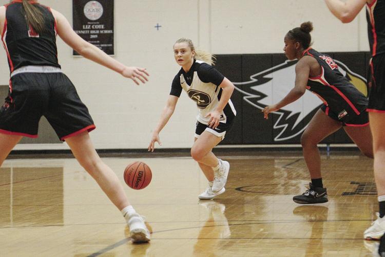 12-02-22 KHS WBB goodhart dribble