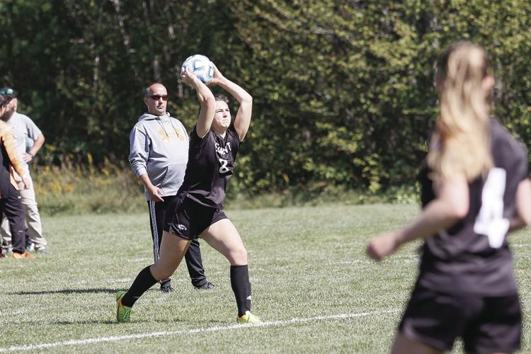 09-17-22 KHS WSOC anzaldi throw