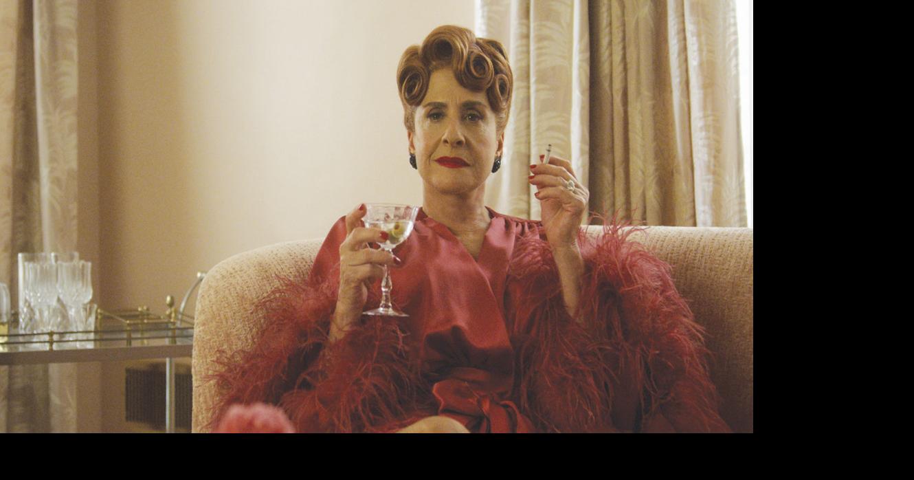 Review ‘Hollywood’ offers revisionist look at 1940s Tinseltown