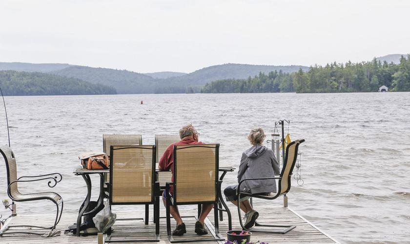 07-11-22 Conway Lake wide on dock