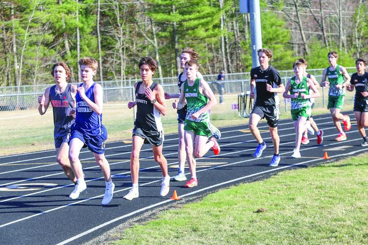 04-22-25 KHS Track 1600m boys crowded