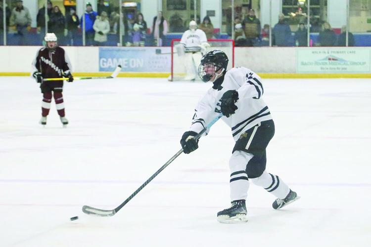 02-28-26 KHS Hockey dziedzic shot