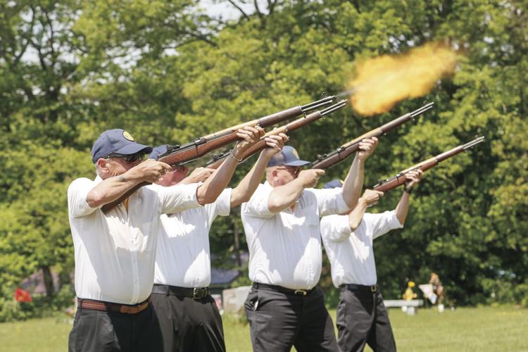 05-30-22 Memorial Day honor guard firing