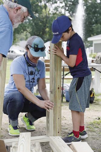 07-21-21 Garden Boxes setting it up vertical