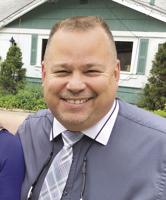 School board hopeful contacts paper with comment