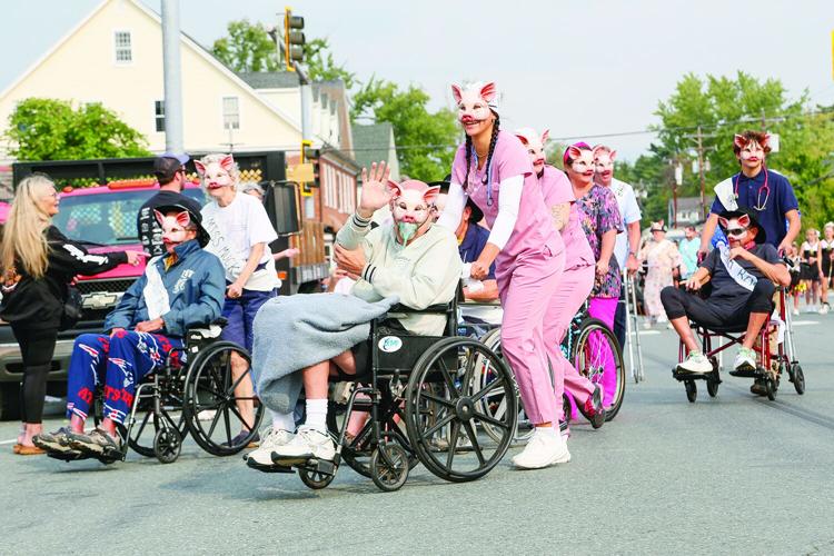 09-06-25 Mud Bowl Parade hogs in wheelchairs