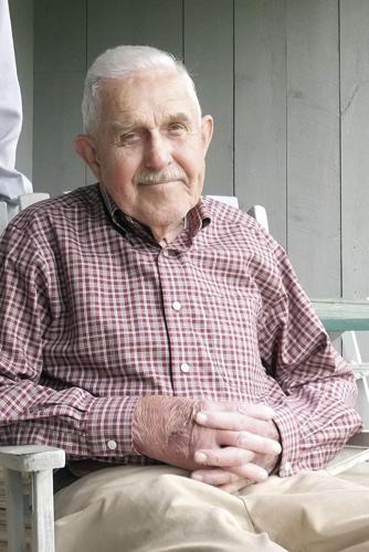 2015 Chet Lucy.jpg