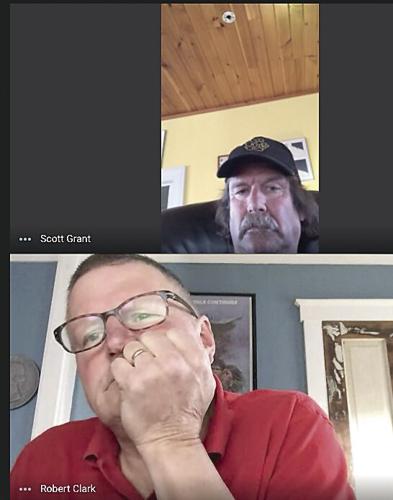 Bartlett sign squabble — Scott Grant and Rob Clark