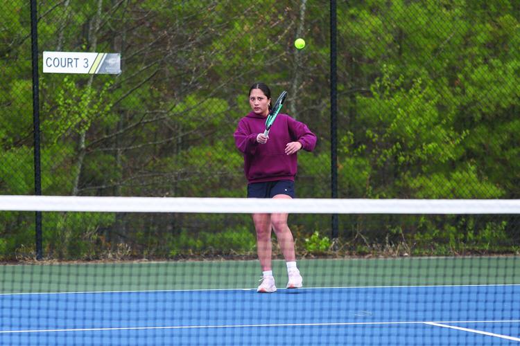 05-08-26 KHS-Berlin GTennis butterfield 1
