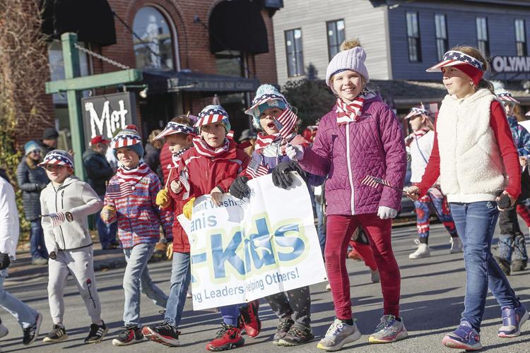 11-11-23 Vets Day Parade k-kids