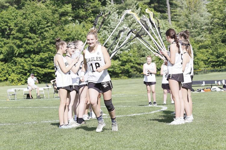 05-24-24 KHS Glax seniors graustein arch 2