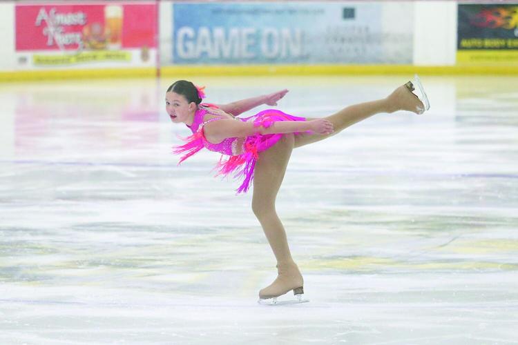 12-13-25 MWV Skating Show leg up side