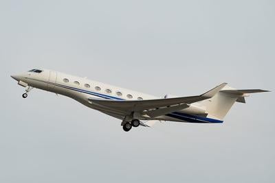 Bill Gates' business jet fleet explained