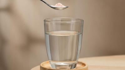 Does drinking salt water before bed improve sleep quality?