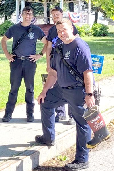 Berlin firefighters participating in the "Fill the Boot" campaign in 2024
