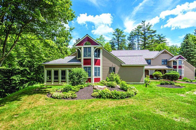 4 Bartlett Place Road exterior