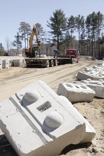 04-11-22 Junges vertical