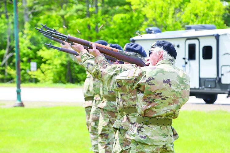 05-26-25 Memorial Day pepsy corner honor guard firing 1