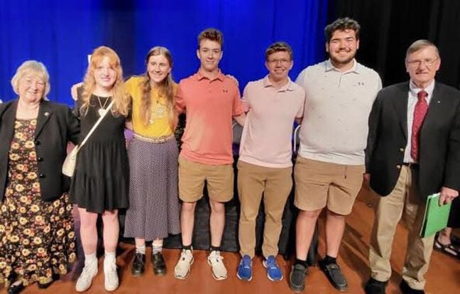 KHS GRADUATION - Scholarship Night - Kiwanis scholarships