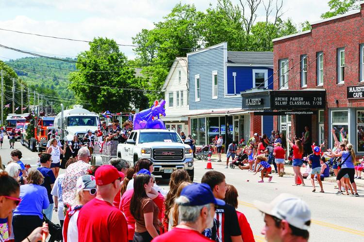 07-04-25 Fourth Parade conway wide khs fb