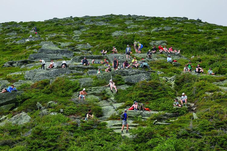 08-09-26 Climb to the Clouds spectators hikers