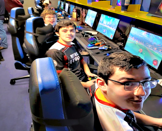 Berlin competes in E-sports championship | Local | conwaydailysun.com