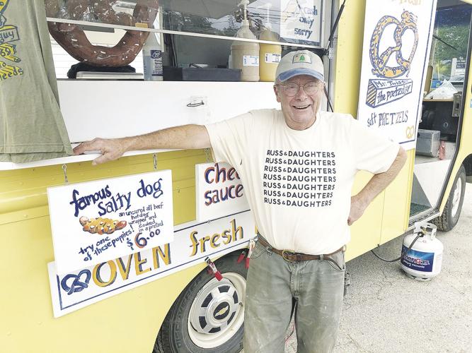 tom vv ed the pretzel guy