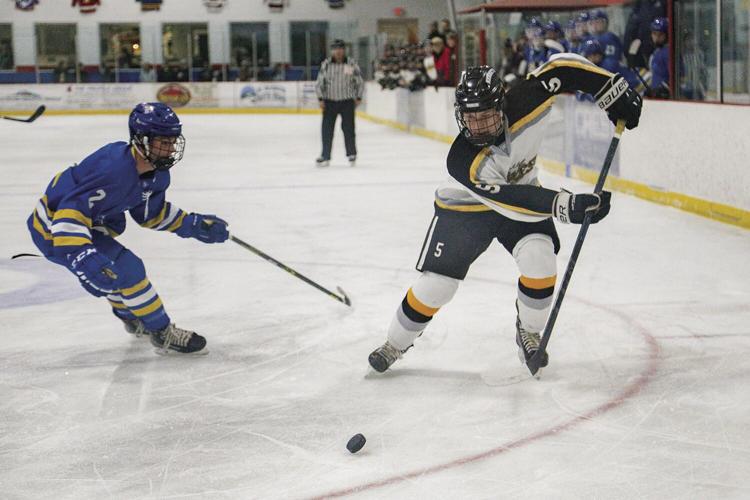 12-27-22 Peter Hall Xmas Tournament robinson tight