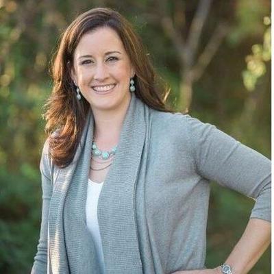 Stephanie Couturier.jpg