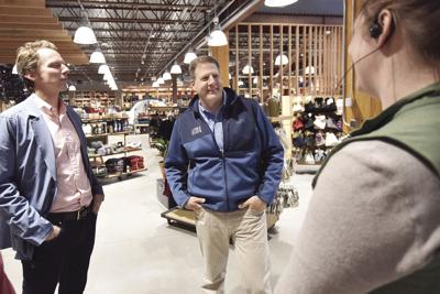 11-5-19 Sununu visits REI