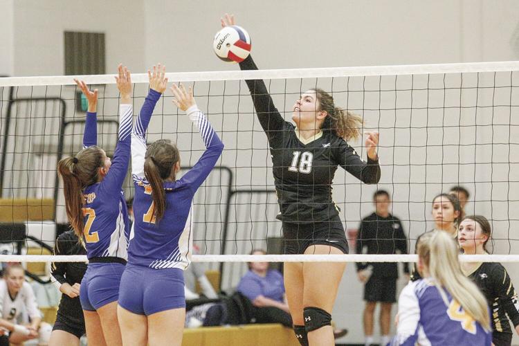 09-29-22 KHS VB mahoney hit