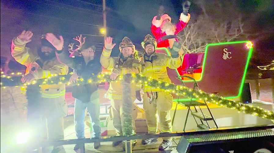 CUT dd51 ROP Naples holiday 1.tif