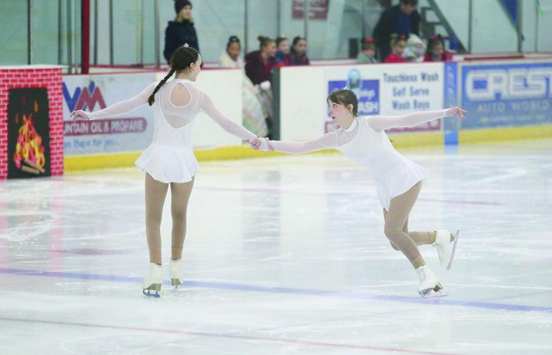 12-13-25 MWV Skating Show pair spin