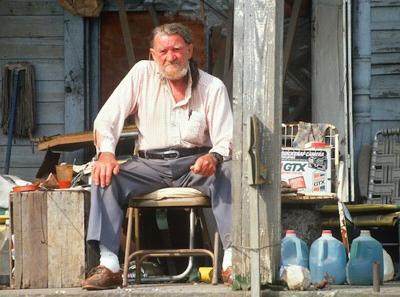 Understanding the Fervor of Trump supporters with Hillbilly Elegy