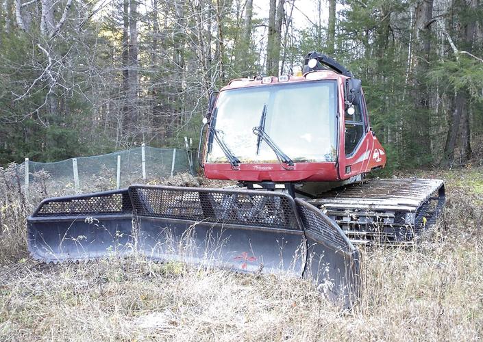 Kennett High ski jumping - new winch cat groomer