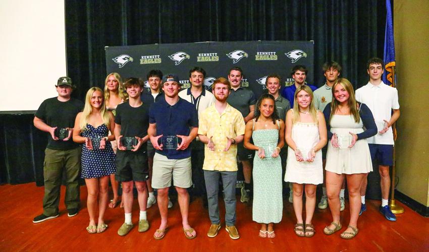 06-08-26 KHS Sports Awards group winners