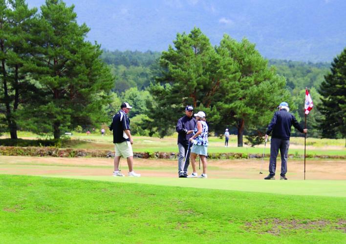 Golf Column - Omni Mount Washington - Bob McGraw and Julie Rivers