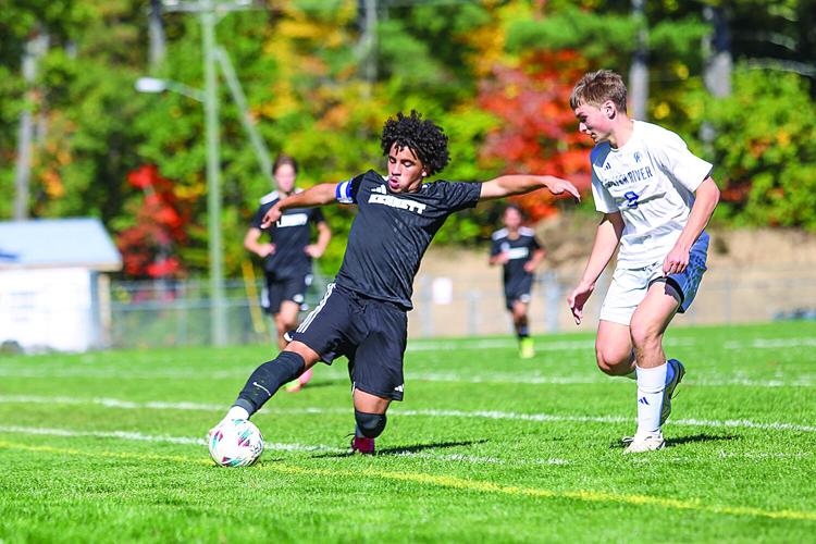 KHS Boys Soccer - Yoiner Martinez on the ball
