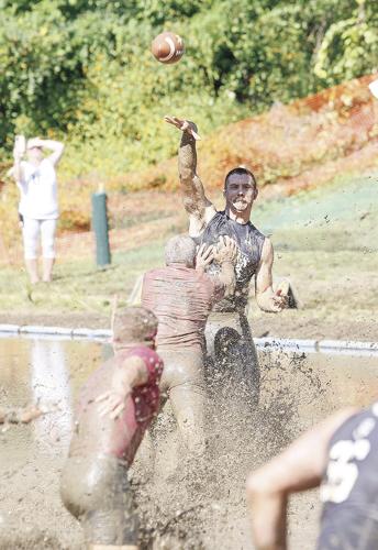 09-08-23 Mud Bowl mid-throw vertical