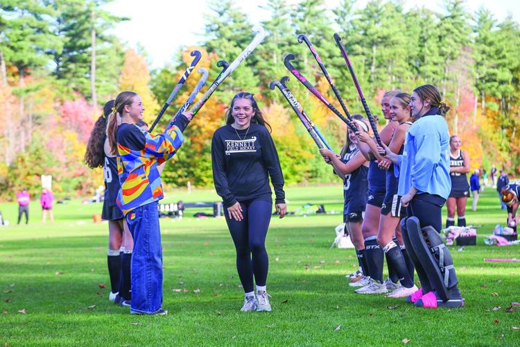 10-15-26 KHS FH seniors troon arch