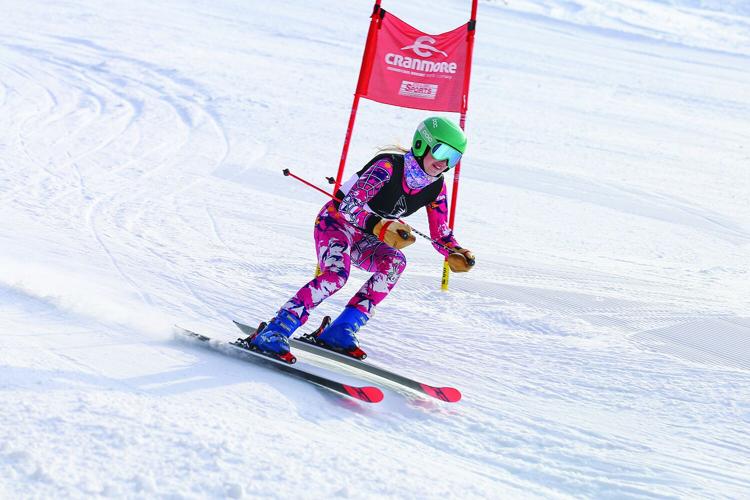 01-09-26 KHS Alpine stephan by gate