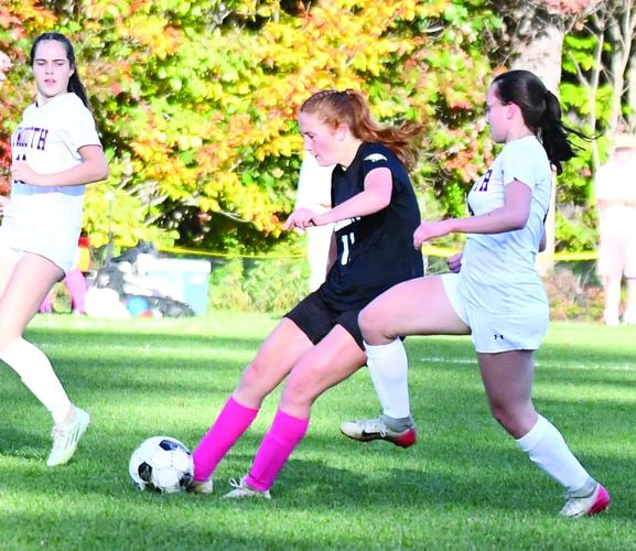 KHS Girls Soccer - Summer Laine shooting