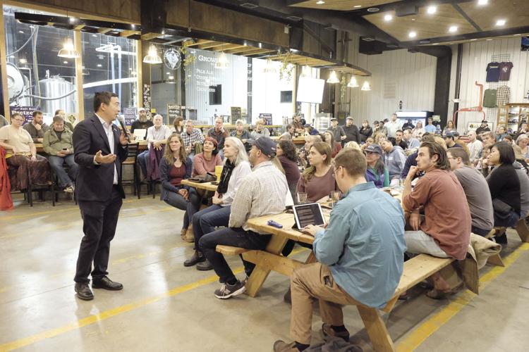 Andrew Yang speaks at Tuckerman Brewing