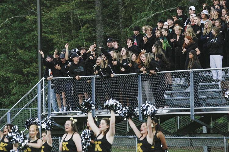09-02-22 KHS FB fans tighter