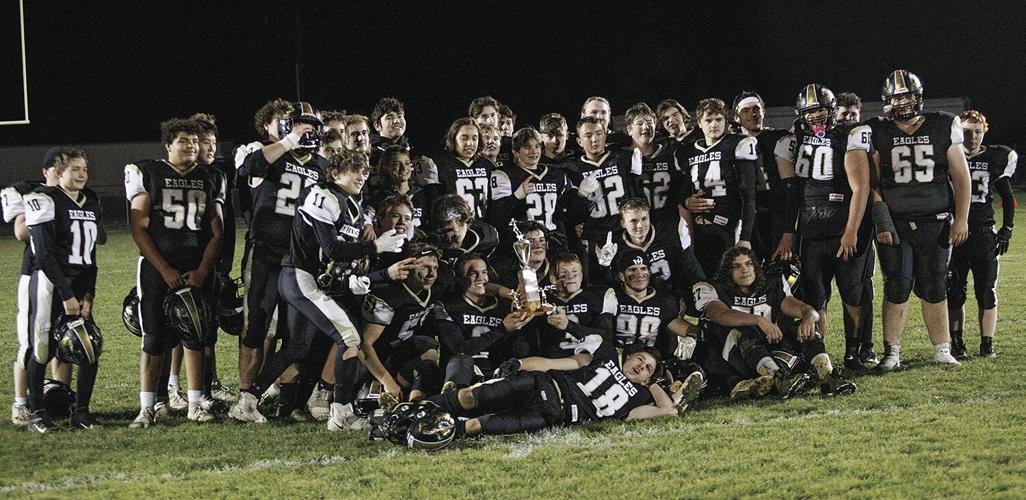 10-29-21 KHS FB team pic