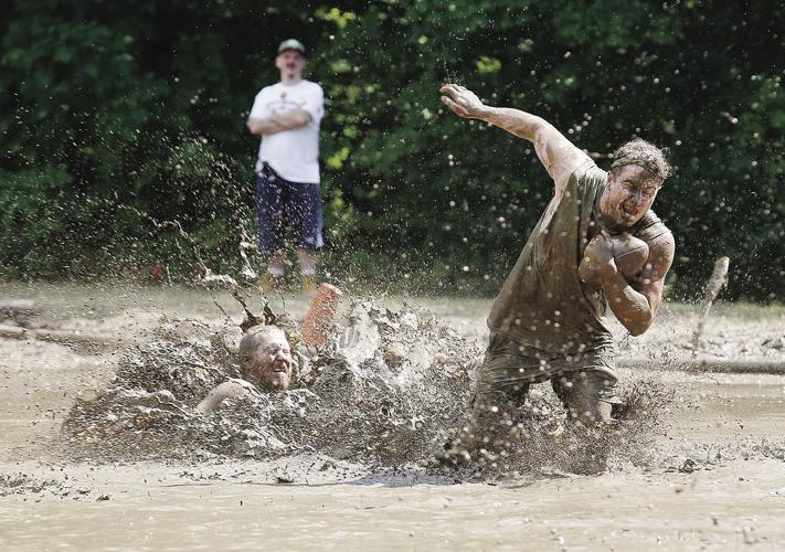 09-11-21 Mud Bowl running from big splash