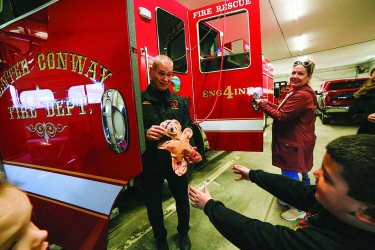 12-18-25 Gingerbread Hunt finding fire truck 2