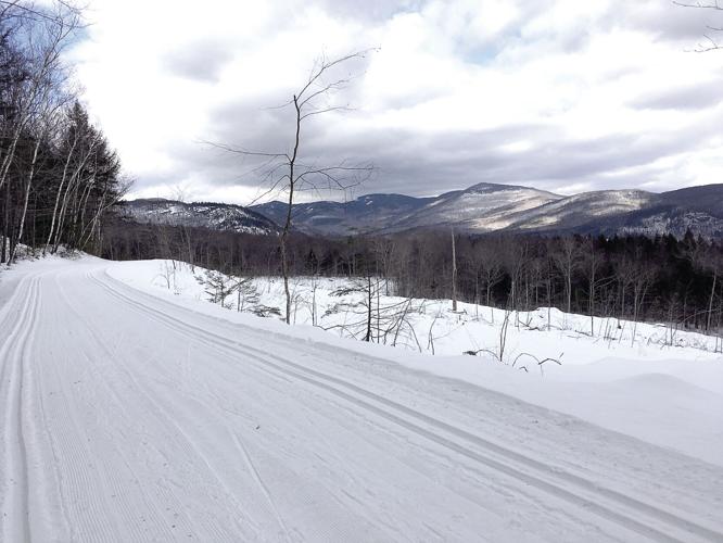 Nordic Tracks - Bear Notch - snow-covered Montalban Ridge